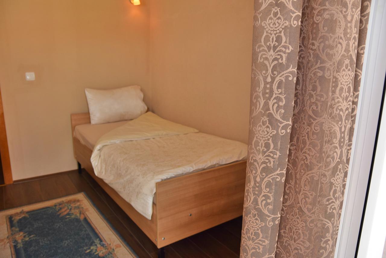 Guest House Via Bitola Exterior foto