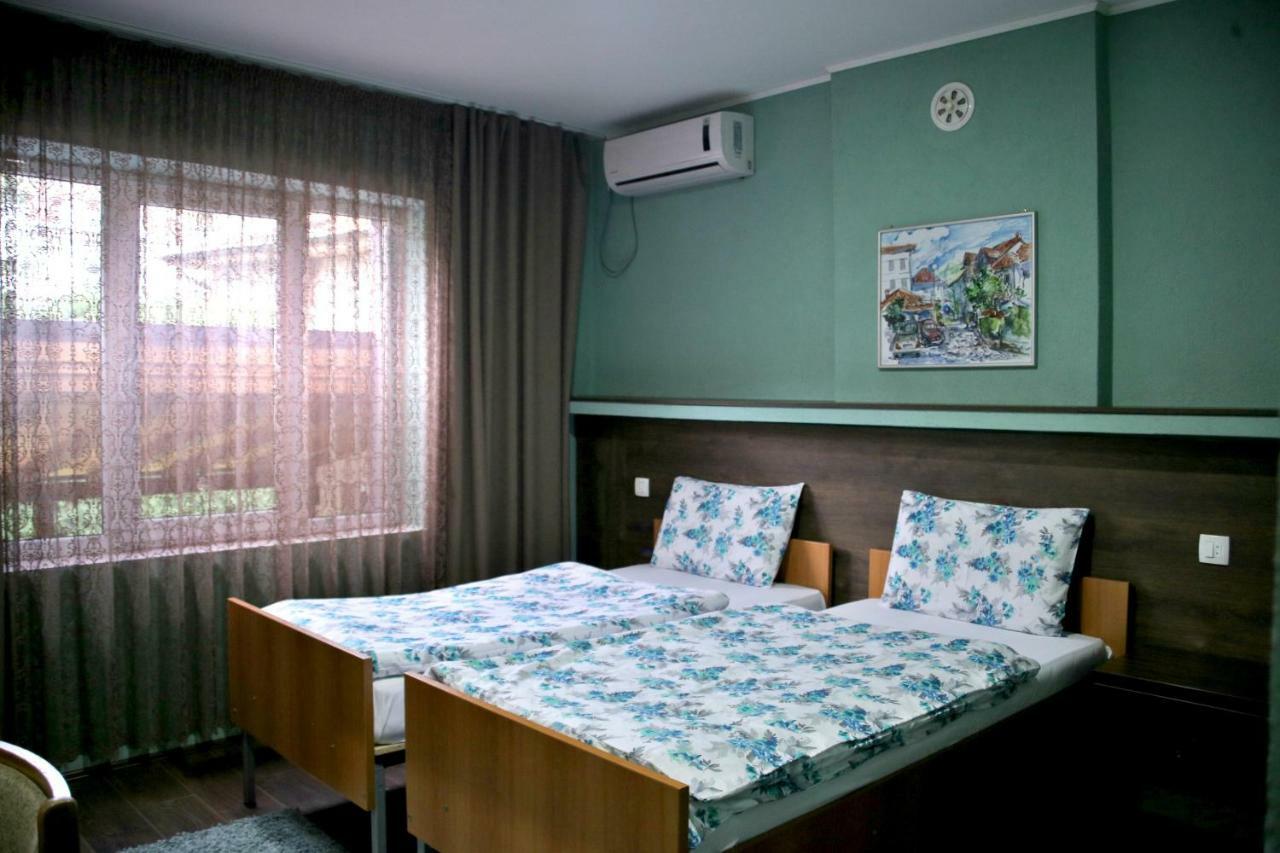 Guest House Via Bitola Exterior foto